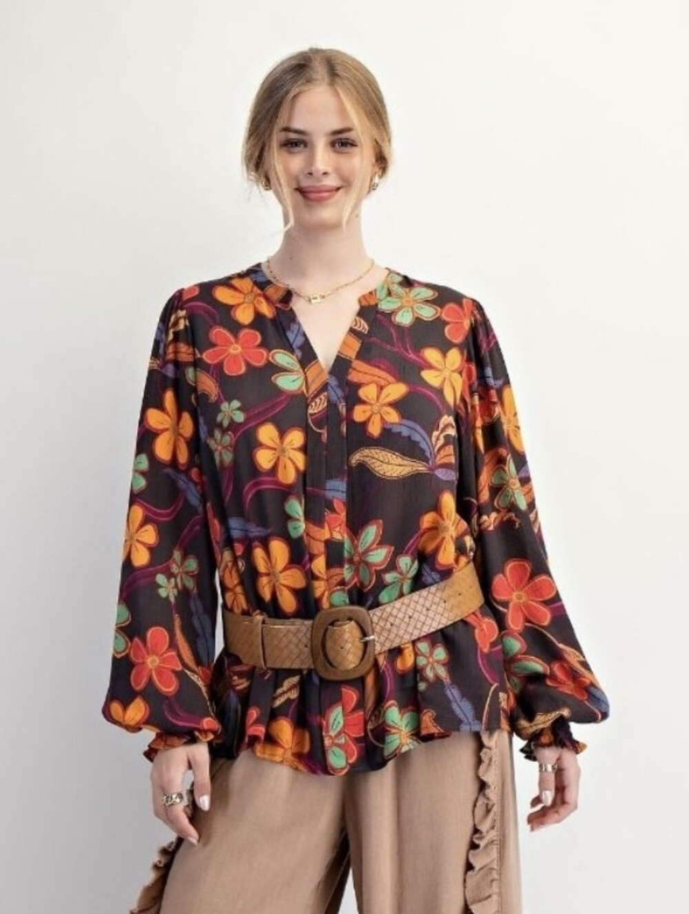 EASEL Floral Printed Rayon Gauze Top – Smoke – Size Small NWT